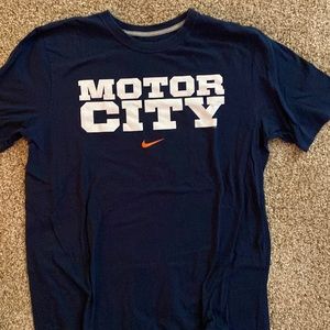 Nike men’s T-shirt.